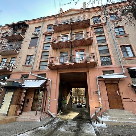 Cozy Apartment On Greek Street 15 Одеса Екстериор снимка