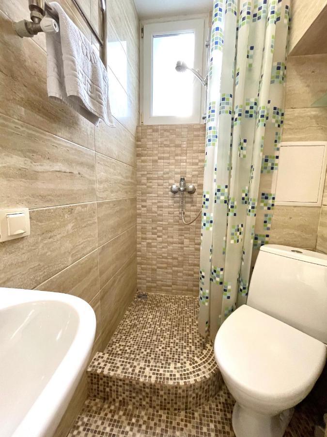 Cozy Apartment On Greek Street 15 Одеса Екстериор снимка