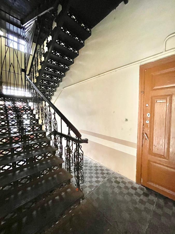 Cozy Apartment On Greek Street 15 Одеса Екстериор снимка