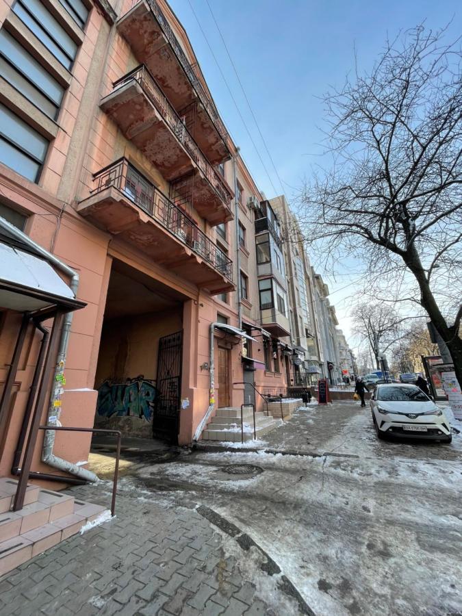Cozy Apartment On Greek Street 15 Одеса Екстериор снимка